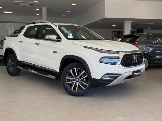 FIAT TORO 2.0 16V TURBO DIESEL RANCH 4WD AT9 FIAT TORO 2.0 16V TURBO DIESEL RANCH 4WD AT9
